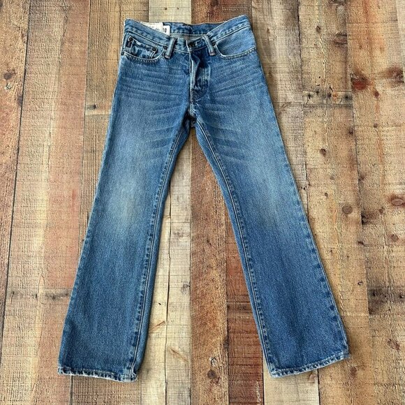 Abercrombie Boys Size 10 Button Fly Classic Fit Denim Jeans in Medium Wash Blue - Picture 1 of 9
